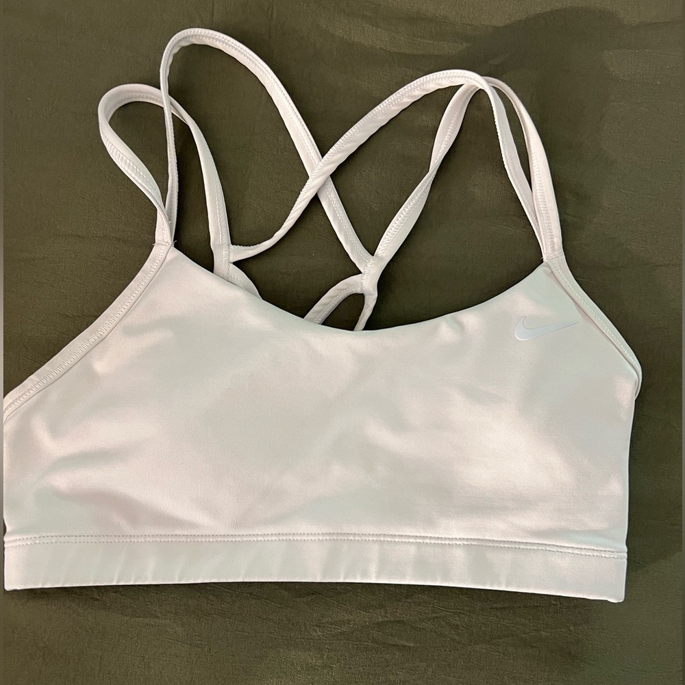 Nike Sports Bra Size (Medium)